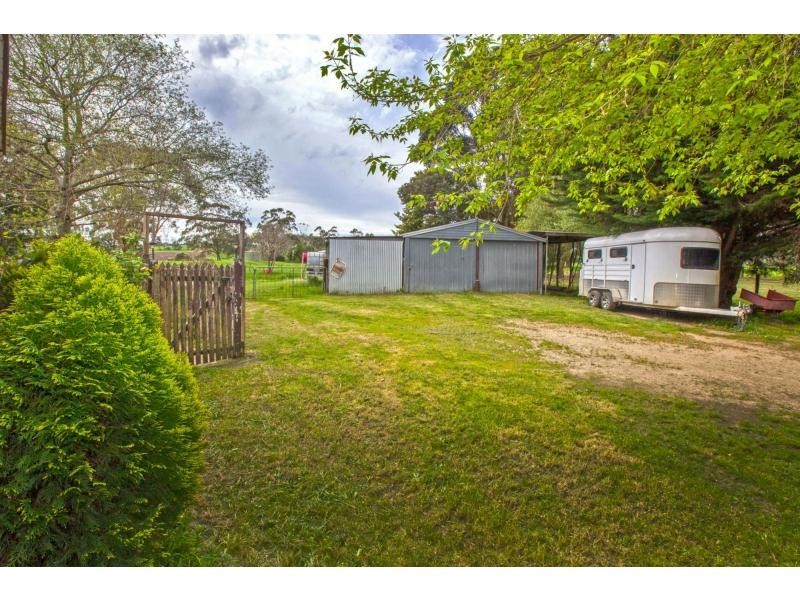 585 Edgar Road, Longwarry VIC 3816