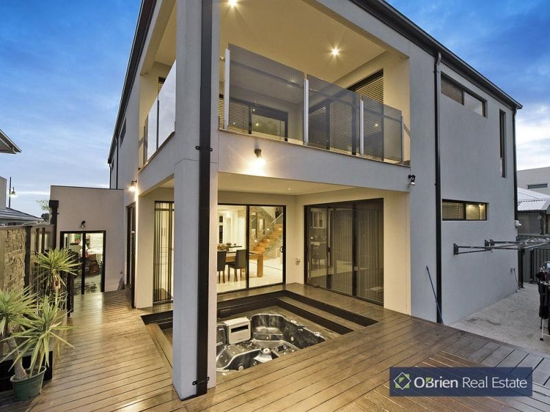 12 Cormorant Parade, Pakenham VIC 3810