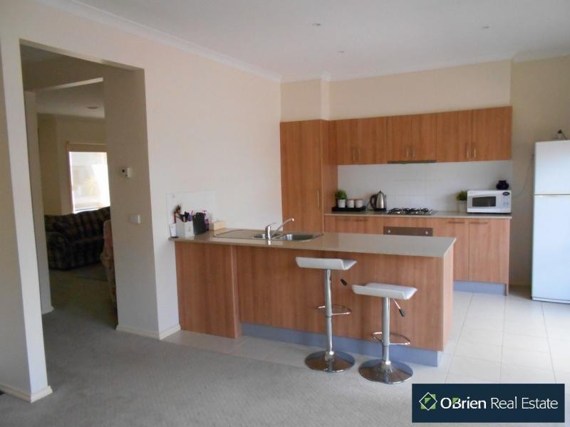 3 Hickory Drive, Narre Warren South VIC 3805