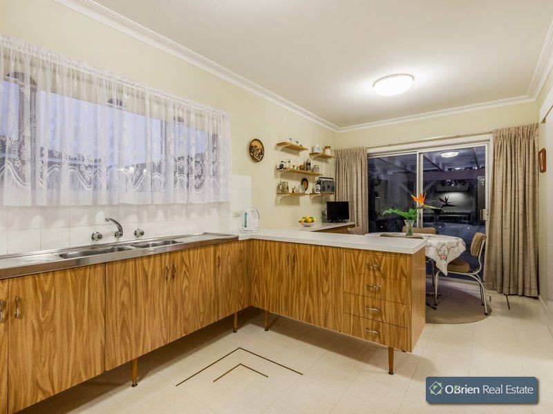 8 Kent Road, Narre Warren VIC 3805