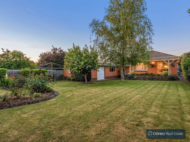 8 Kent Road, Narre Warren VIC 3805