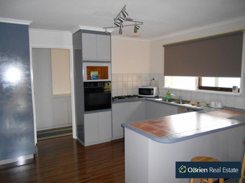 6 Princess Maria Place, Hampton Park VIC 3976