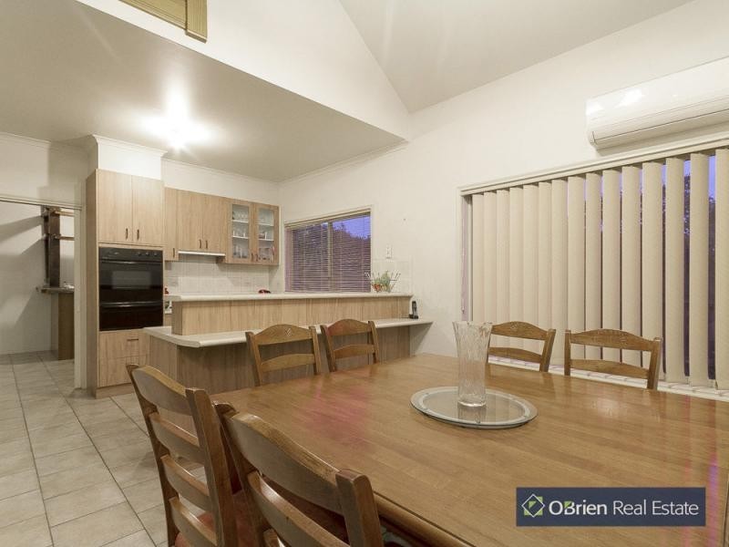 9 Sandpiper Close, Blind Bight VIC 3980