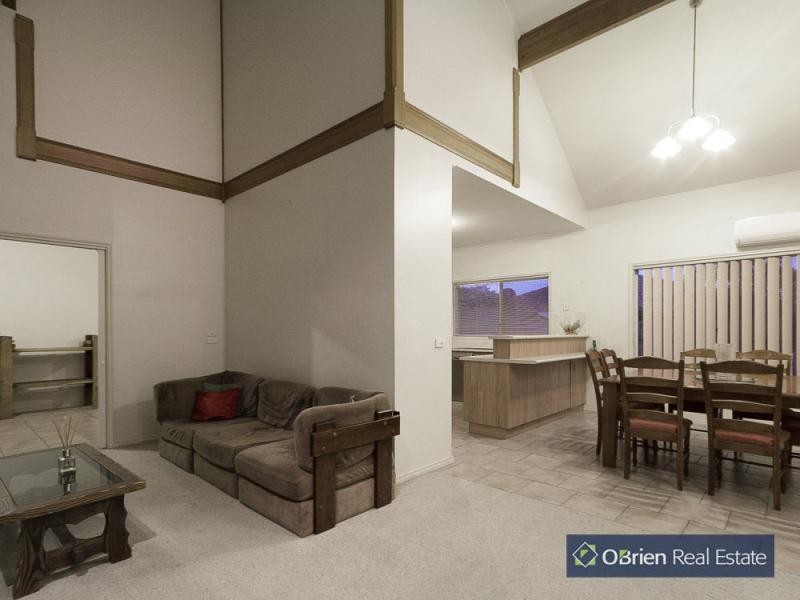 9 Sandpiper Close, Blind Bight VIC 3980