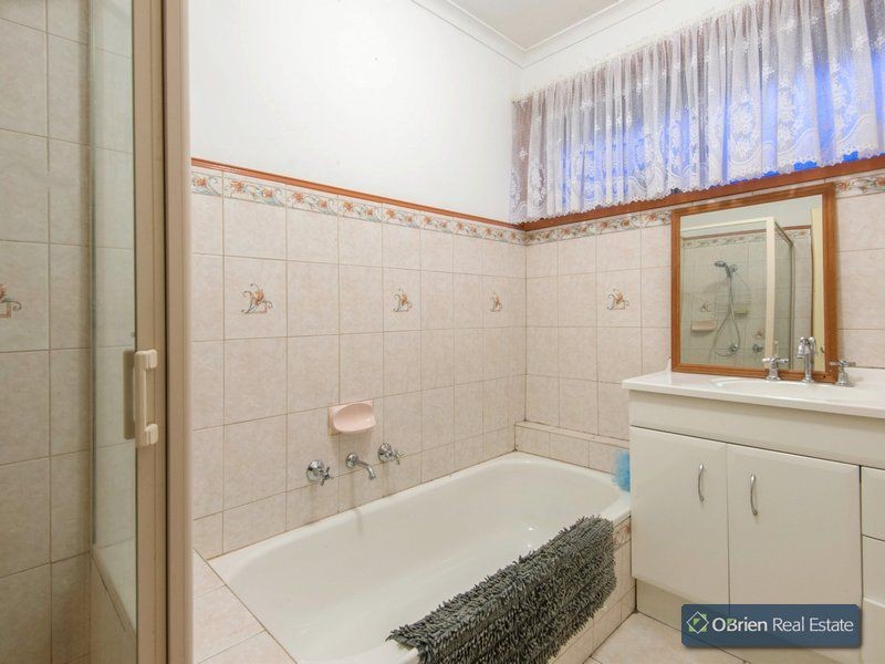 20 Summerlea Road, Narre Warren VIC 3805