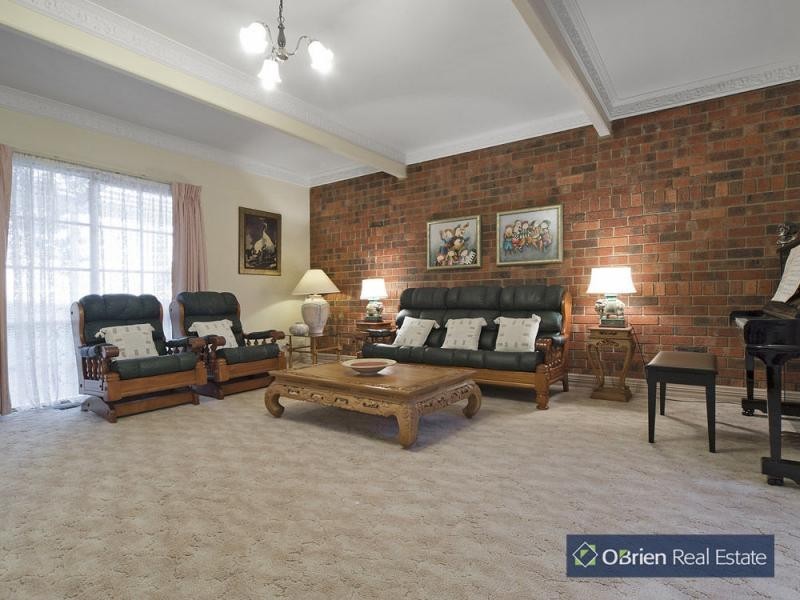 16 Cantala Court, Endeavour Hills VIC 3802