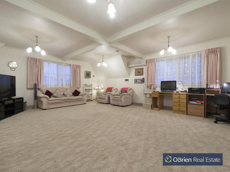 16 Cantala Court, Endeavour Hills VIC 3802