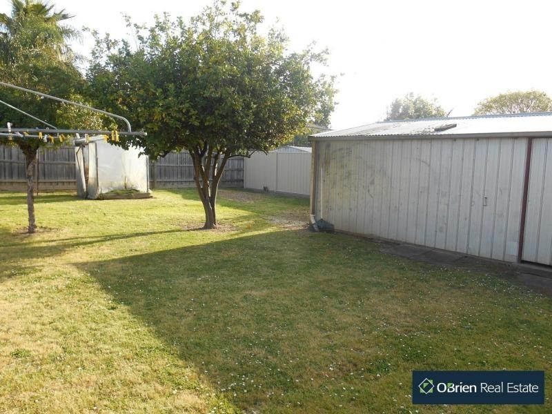 20 Lancaster Avenue, Narre Warren VIC 3805