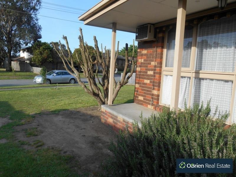 20 Lancaster Avenue, Narre Warren VIC 3805