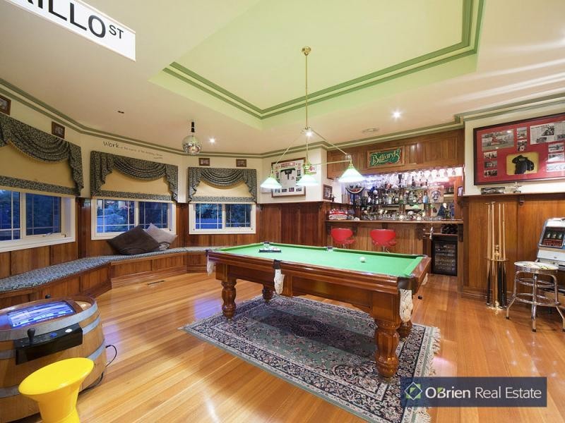 19 Southern Boulevard, Narre Warren South VIC 3805