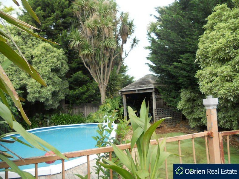 89 Cheviot Avenue, Berwick VIC 3806