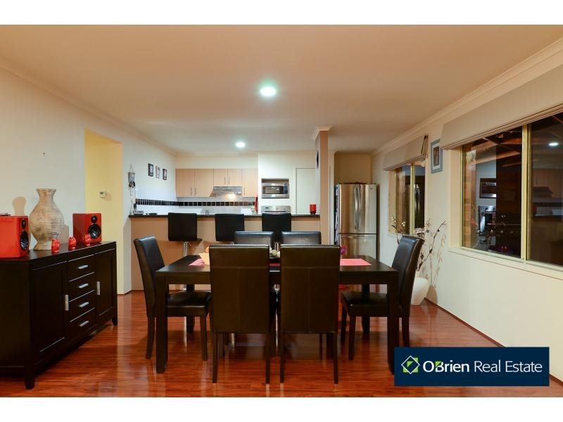 10 Sweet Gum Place, Sandhurst VIC 3977