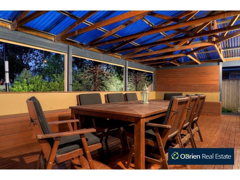 10 Sweet Gum Place, Sandhurst VIC 3977