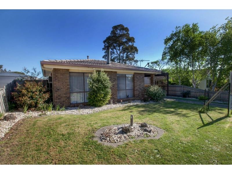 52 Lampard Road, Drouin VIC 3818