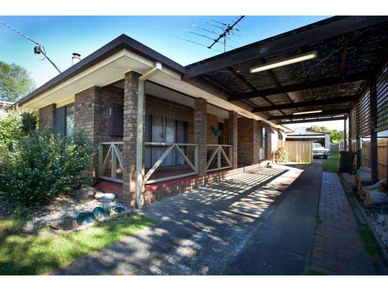 52 Lampard Road, Drouin VIC 3818