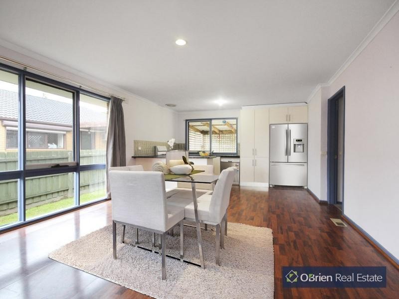 10 Nugent Court, Endeavour Hills VIC 3802