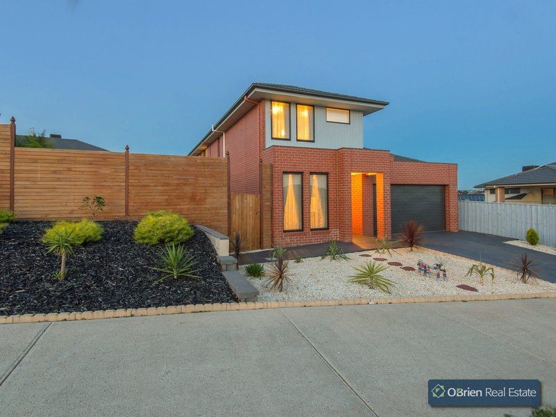 61 Arena Parade, Officer VIC 3809