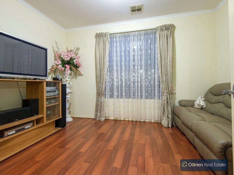 61 Arena Parade, Officer VIC 3809