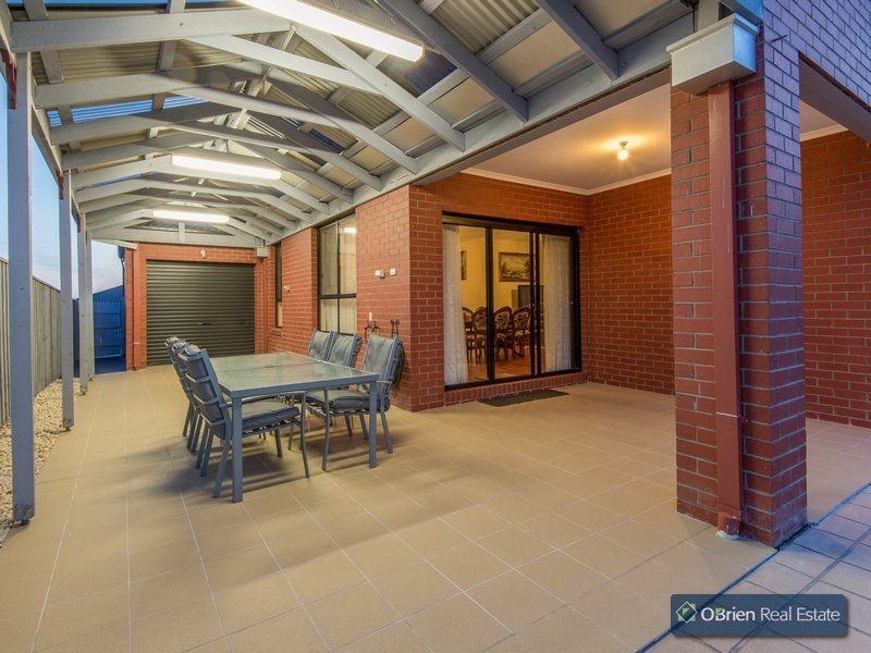 61 Arena Parade, Officer VIC 3809