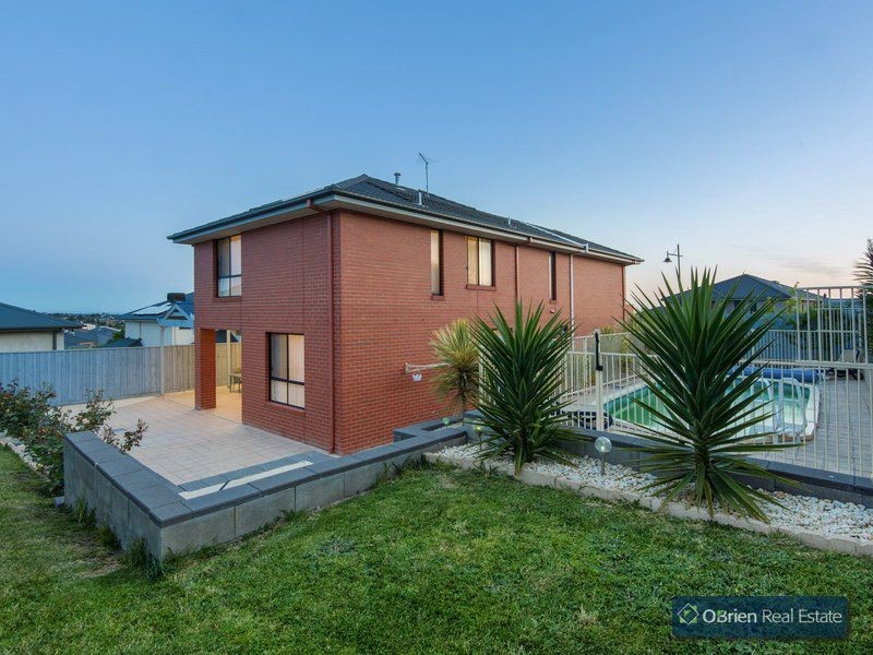 61 Arena Parade, Officer VIC 3809