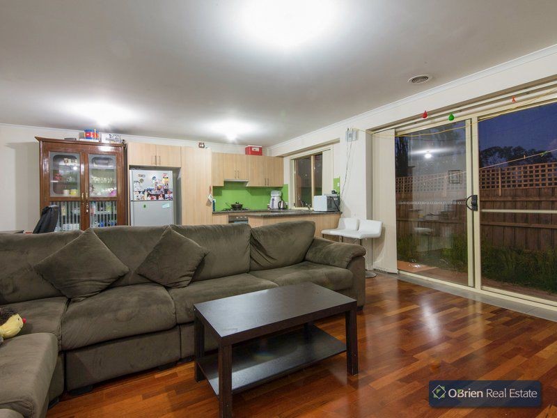5A Hoddle Court, Cranbourne VIC 3977