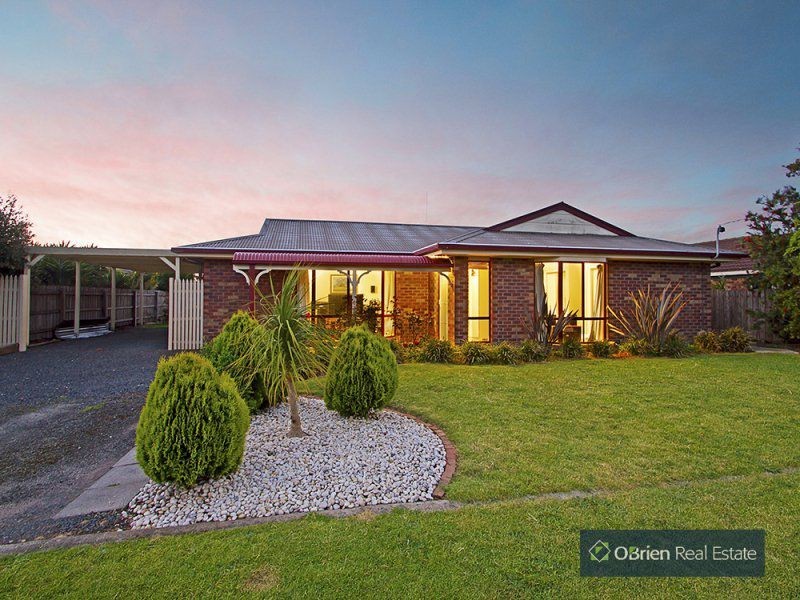26 Tresize Court, Lang Lang VIC 3984