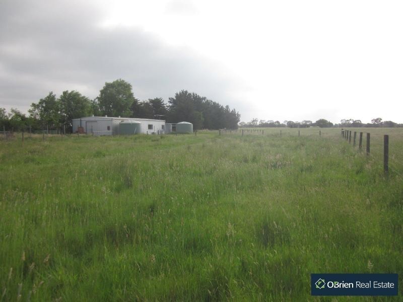 775 Tooradin Station Road, Clyde VIC 3978