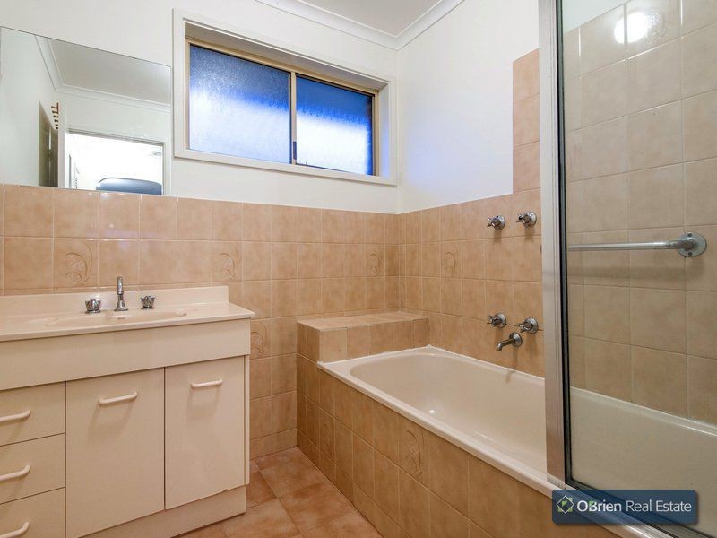 1/106 Prospect Hill Road, Narre Warren VIC 3805