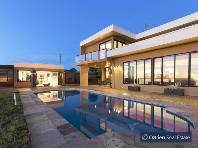 10 Panoramic Terrace, Berwick VIC 3806