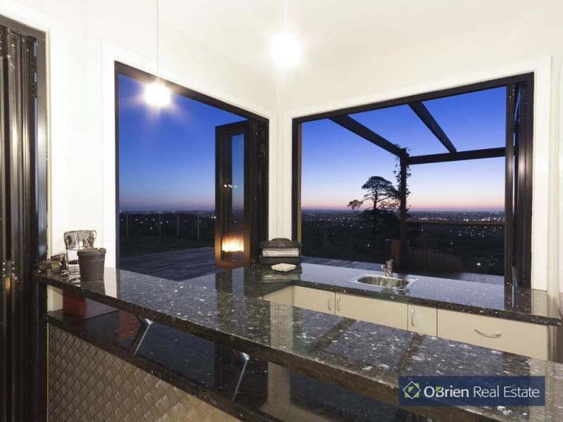 10 Panoramic Terrace, Berwick VIC 3806