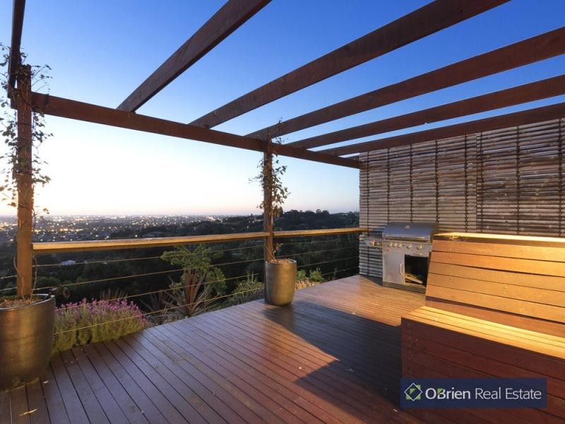 10 Panoramic Terrace, Berwick VIC 3806