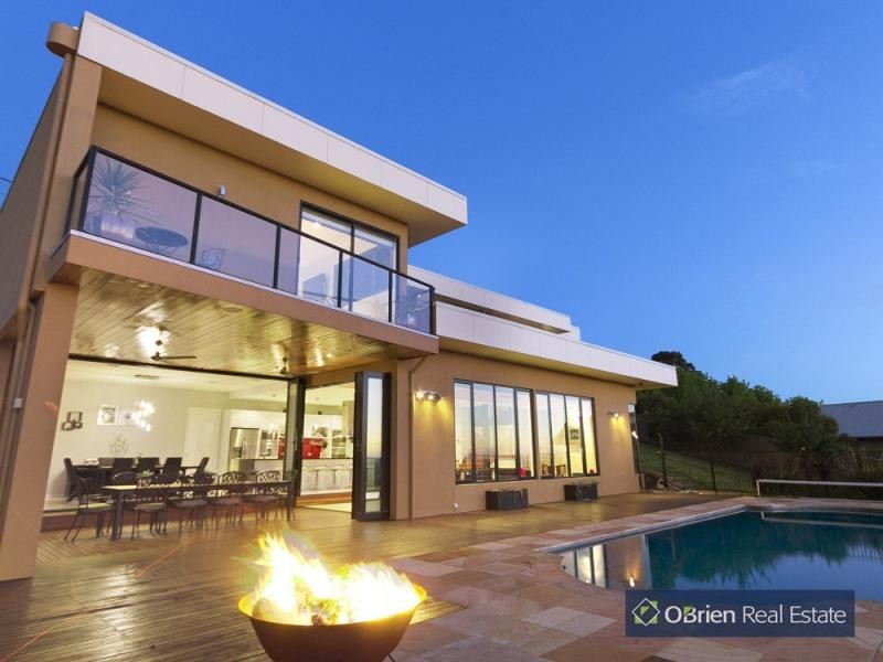 10 Panoramic Terrace, Berwick VIC 3806