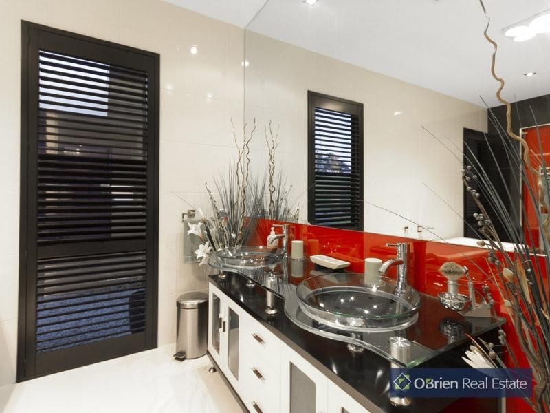 10 Panoramic Terrace, Berwick VIC 3806