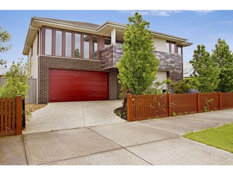 9 Arena Parade, Officer VIC 3809