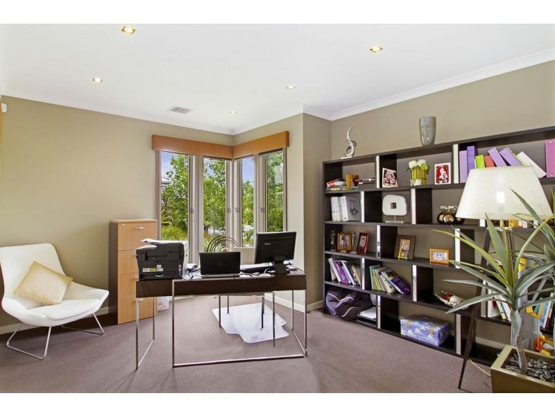 9 Arena Parade, Officer VIC 3809