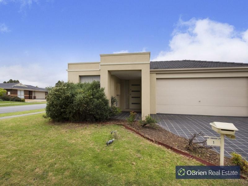 1 Cindy Court, Berwick VIC 3806