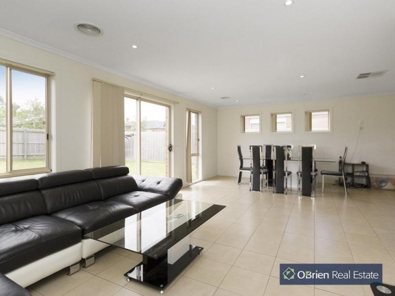 1 Cindy Court, Berwick VIC 3806