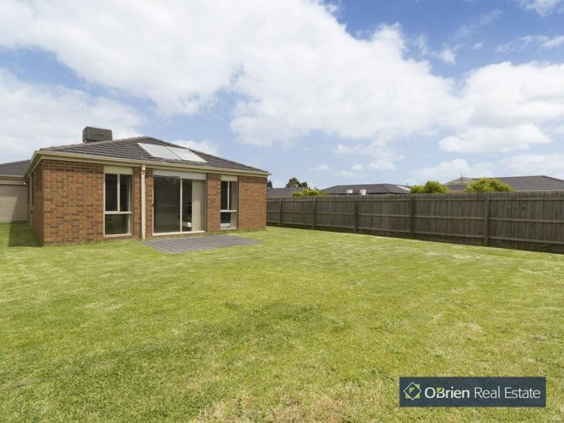 1 Cindy Court, Berwick VIC 3806