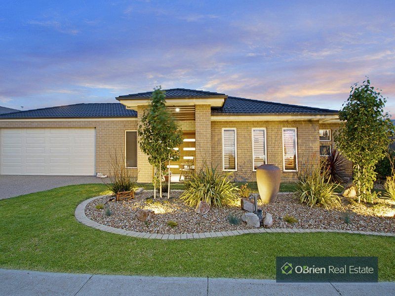 13 Wombat Court, Narre Warren South VIC 3805