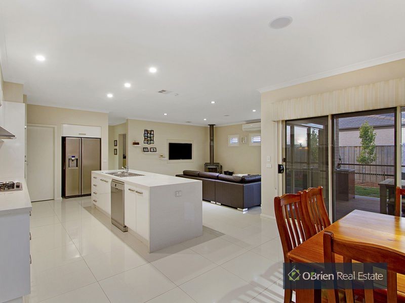 13 Wombat Court, Narre Warren South VIC 3805