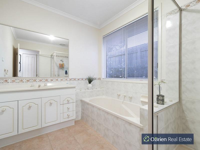 11 Vance Court, Narre Warren VIC 3805