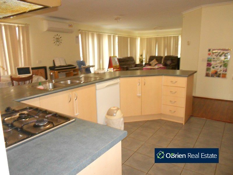 5 Domain Drive, Berwick VIC 3806