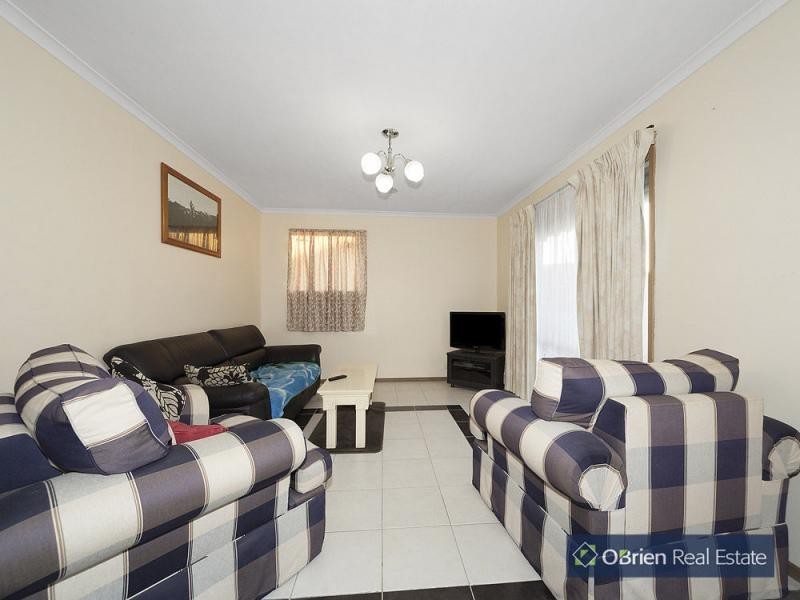 14 Reeves Court, Hampton Park VIC 3976