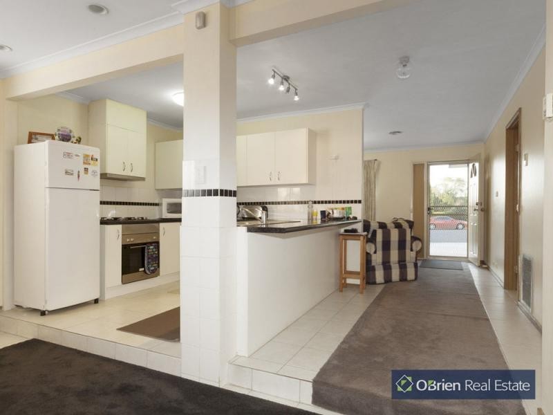 14 Reeves Court, Hampton Park VIC 3976