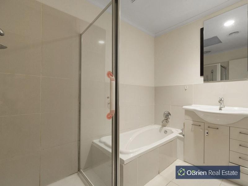 34 Ambleside Crescent, Berwick VIC 3806