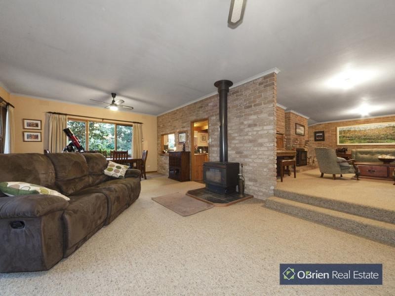 55 Ti-Tree Road, Garfield VIC 3814