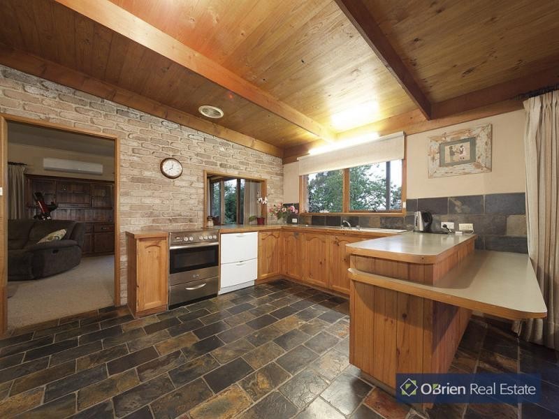 55 Ti-Tree Road, Garfield VIC 3814