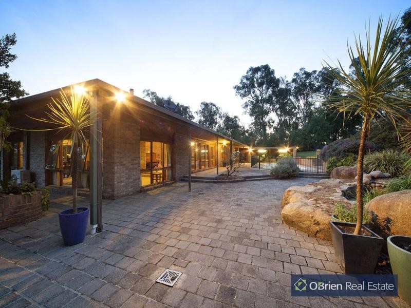 55 Ti-Tree Road, Garfield VIC 3814