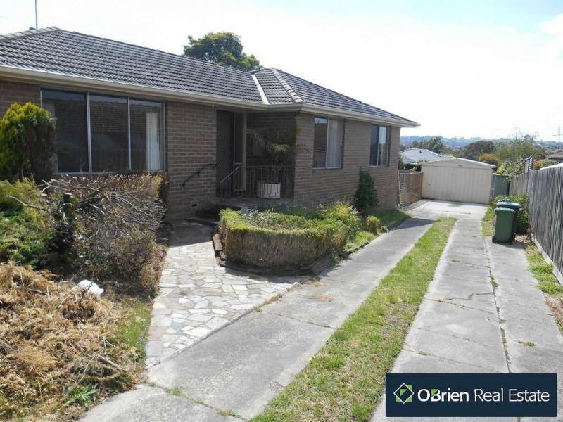 14 Mustang Avenue, Narre Warren VIC 3805