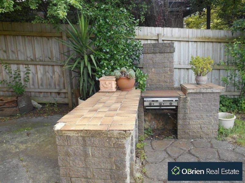 14 Mustang Avenue, Narre Warren VIC 3805